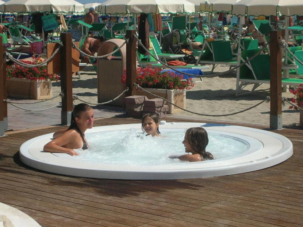 Hotel Torremaura Milano Marittima Dış mekan fotoğraf
