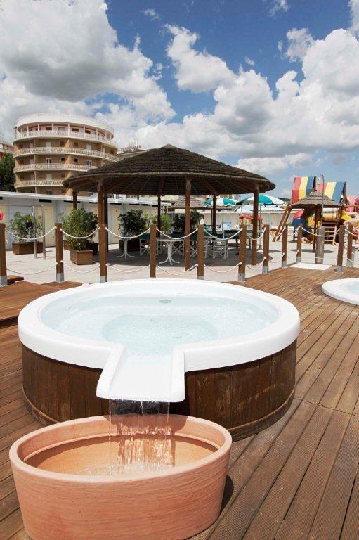 Hotel Torremaura Milano Marittima Dış mekan fotoğraf